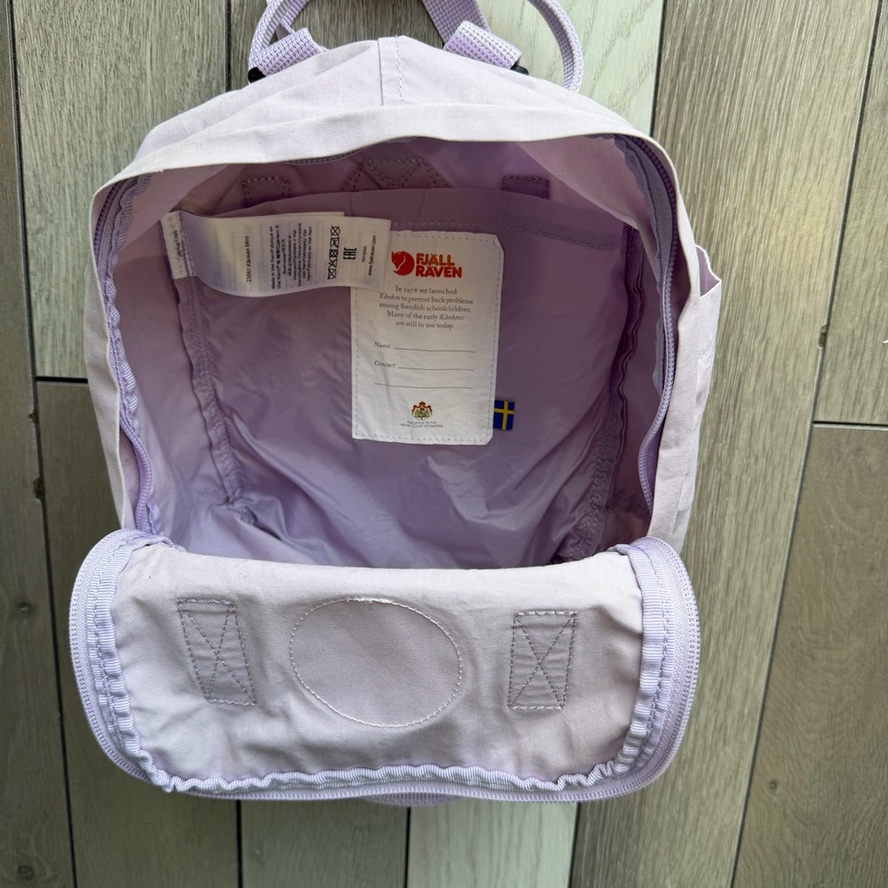 Fjallravenˊ Kanken Mini Backpack - Picture 6 of 9